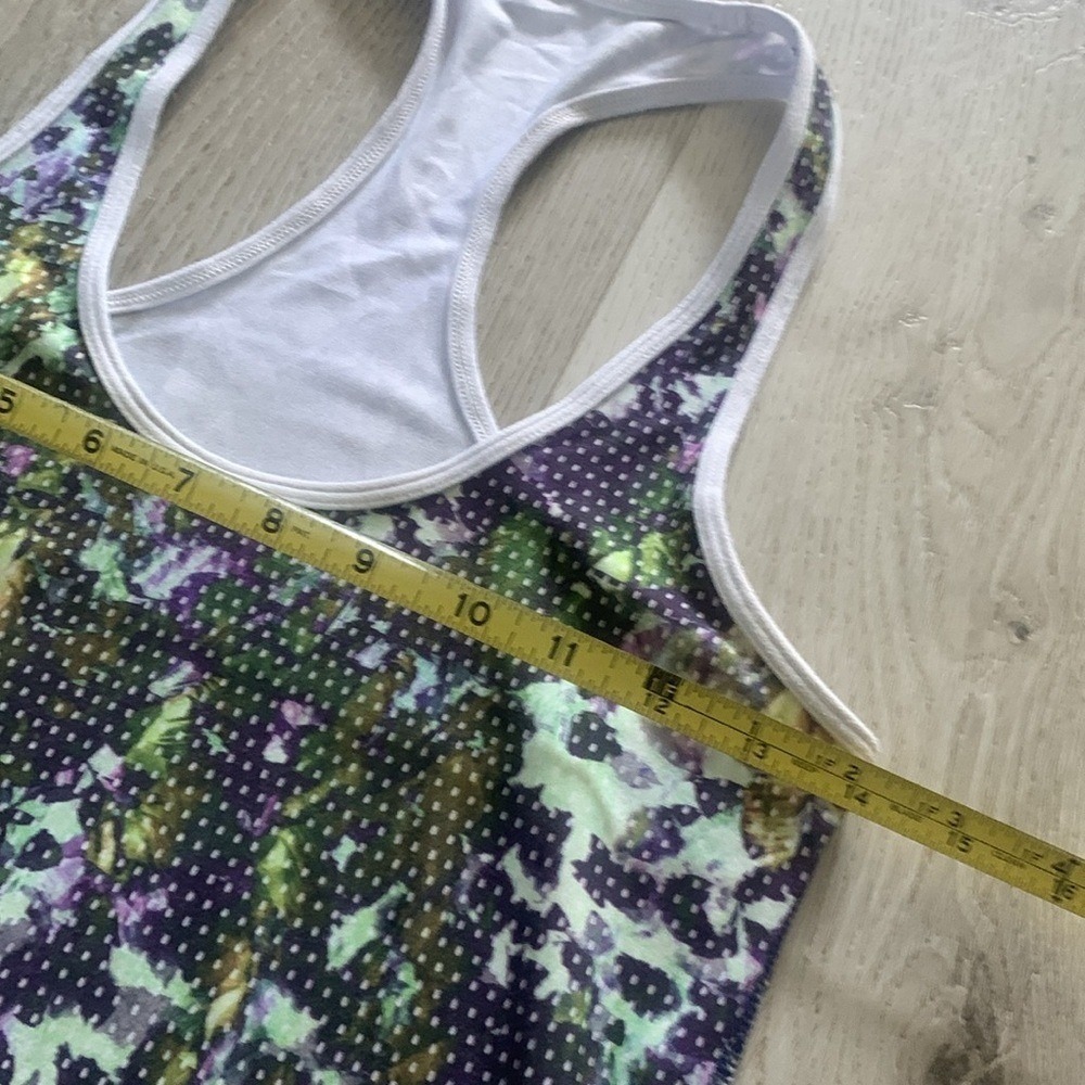 LULULEMON SET of 2 DEFINE JACKET zip AND thank top floral size 6 purple white - Picture 7 of 16